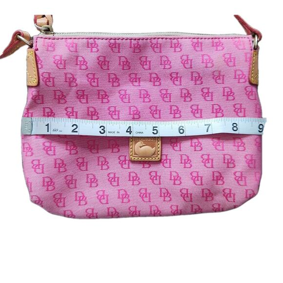 Dooney & Bourke Vtg Y2K Pink Canvas Monogram Leather Strap Crossbody Bag - Picture 11 of 13